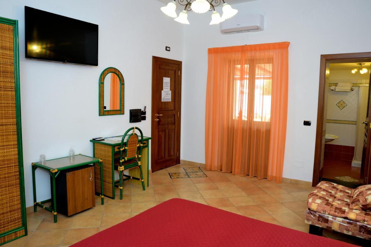 Hotel Principe Di Rinella Leni Zewnętrze zdjęcie